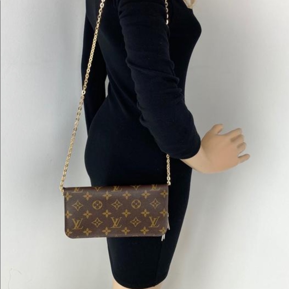 🌸Louis Vuitton LE Insolite Wallet🌸 - Picture 16 of 16